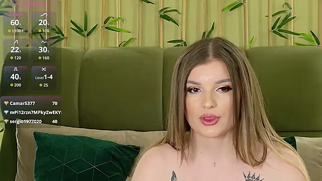 EmilyWess webcam