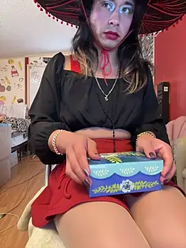 transexualjade95 (T young) - BreastImplants (.)(.) and Car 🚗 BigGoal