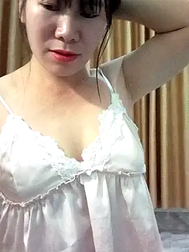 Bondgirl_9 webcam