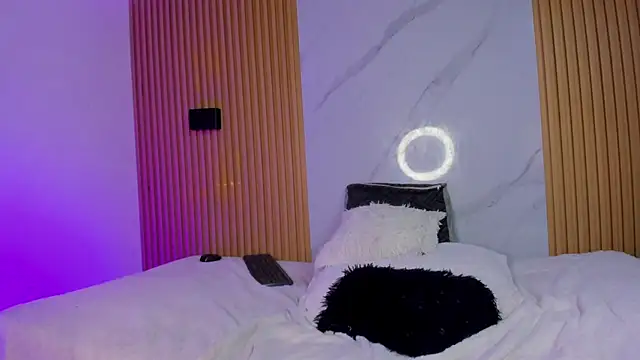 miss_vanessataylor webcam