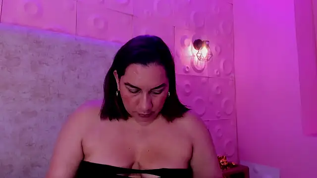 mia_coral1