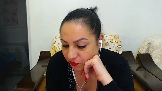 MissElla webcam