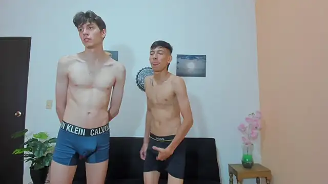 Sweet_boyshot webcam