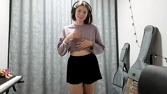 CutieAnny webcam