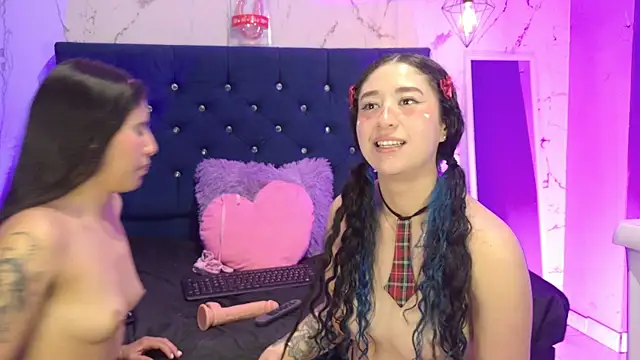 Dakotaa_Johnson webcam