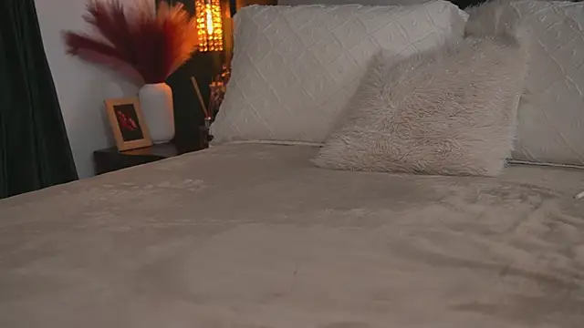 Alyonaqueen_ webcam