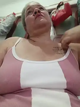 CheekySnowQueen_69 webcam