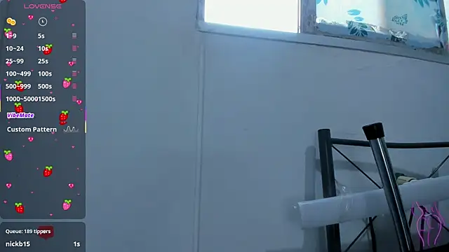 Sasha_Leonn webcam