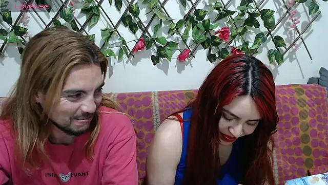 JackyEmma25 webcam