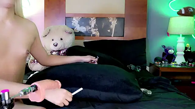 ashley_19xx webcam
