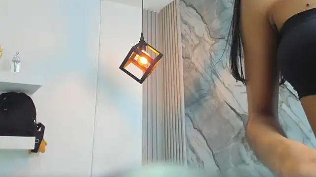 IsabellaMonet webcam