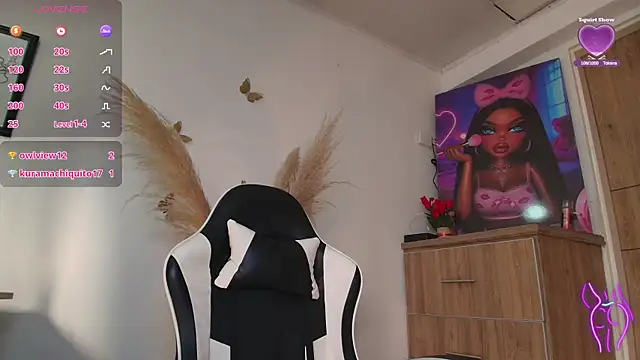 Mia_isabella__ webcam