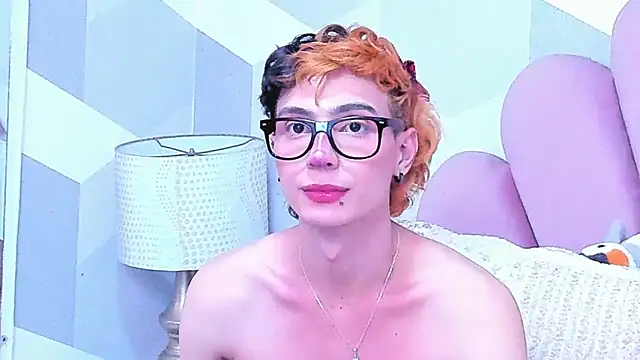 KylieMonnett webcam