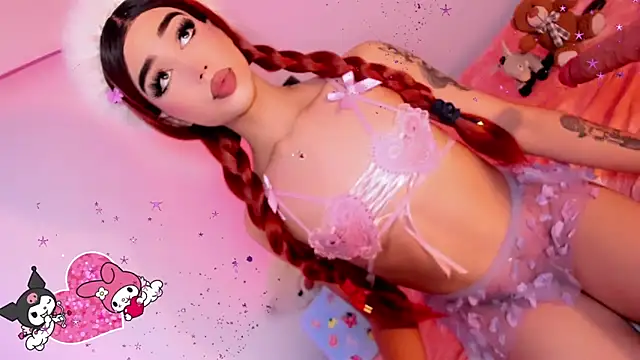 Miss-Saraii webcam