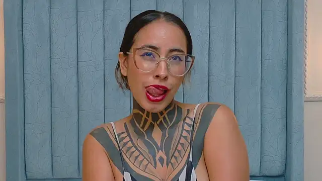 NicoleBlum webcam