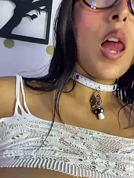 Violeth_00 webcam