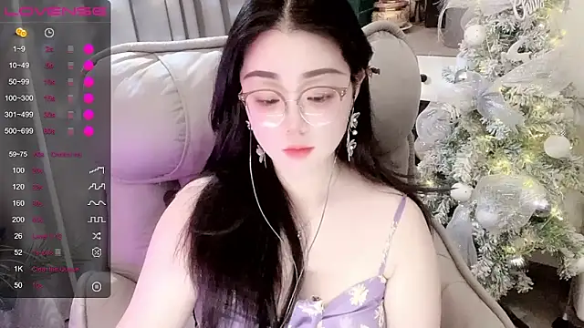 Monica-666888- webcam