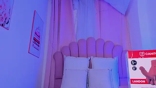 NicoleMadrird webcam
