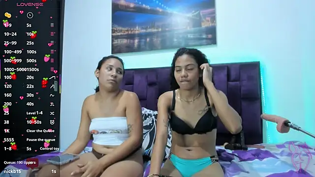 Sasha_Leonn webcam