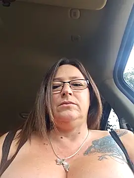 angelbaby1998 - Angelbaby1998's free webcam - UK Sex Cams