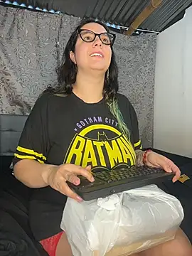 Soe_Lara webcam