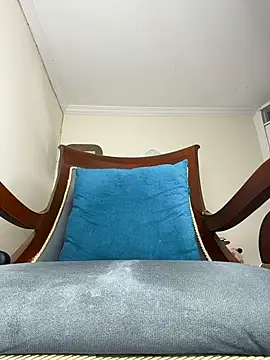 LilaRvsh webcam