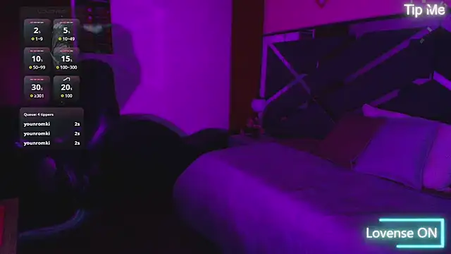 Kittie_Vixen webcam