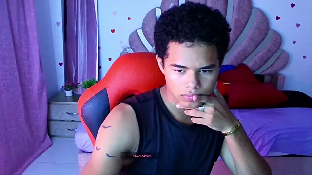 kael_fox webcam