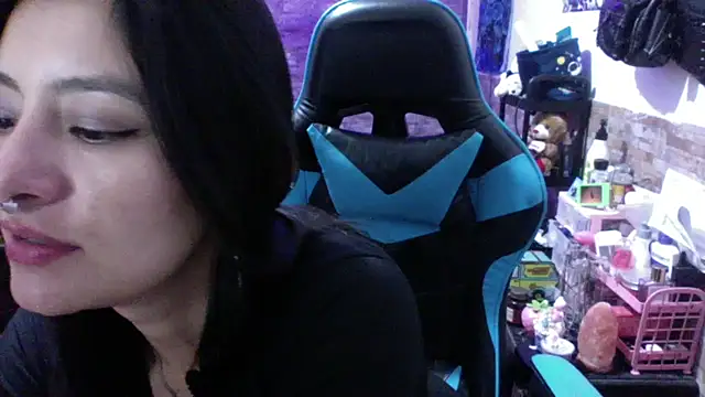 angelaqueen_ - AngelaQueen_'s free webcam - UK Sex Cams