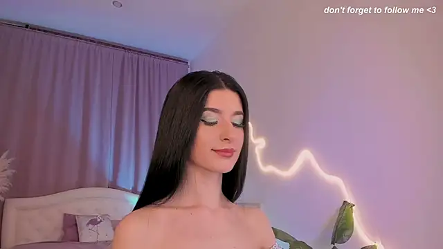 LauraCoy webcam
