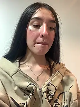 NickieCute-