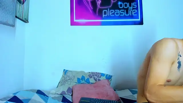 Pleasure_boys_hot webcam