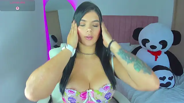Janettcruz webcam