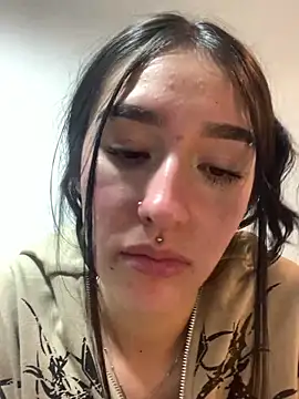 NickieCute-