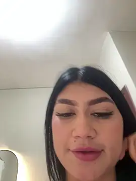 EmmaMartiinez webcam