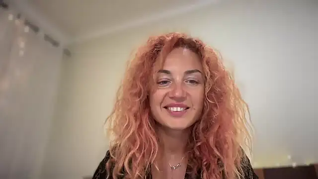 Reddgiirl webcam