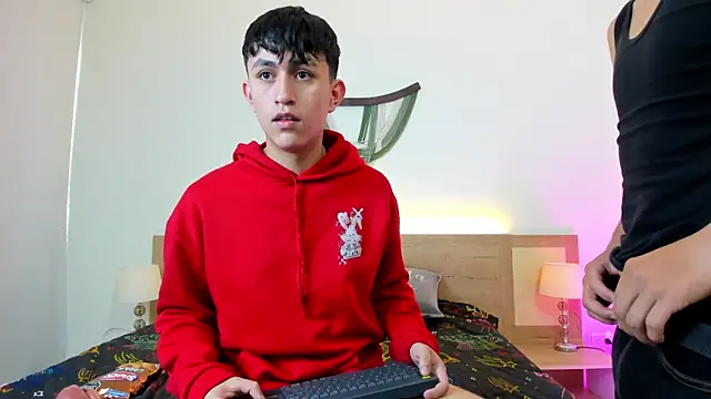 hoot_booys_ - Hoot_booys_'s free webcam - UK Sex Cams