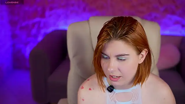 GingerPinky webcam