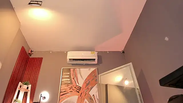 ailann_ webcam