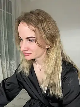 ainyrvixxen - AinyrVixxen's free webcam - UK Sex Cams