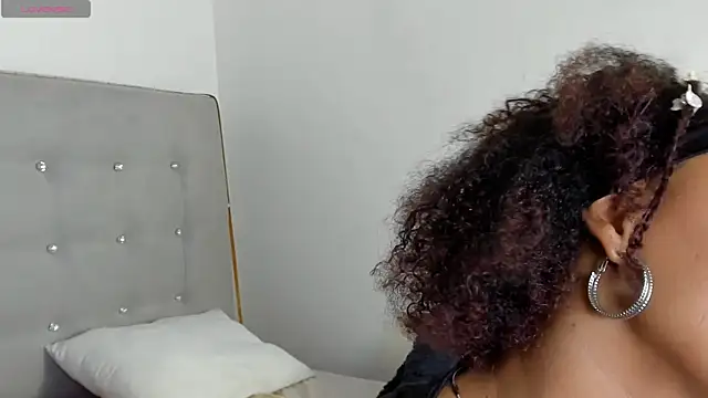 tatianasquirthot webcam