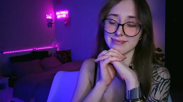 she_tora69 webcam