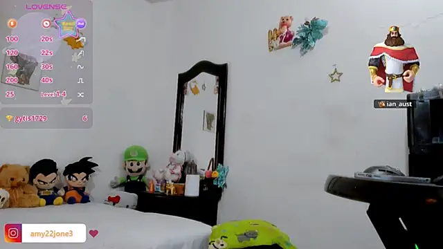 Amy_jones77 webcam