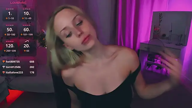 Linda_Roxy webcam