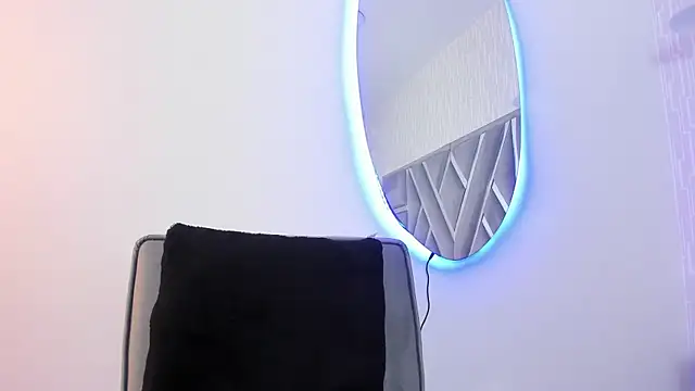 MonzerratBoyer webcam