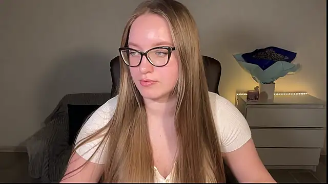 evamaddison - EvaMaddison's free webcam - UK Sex Cams
