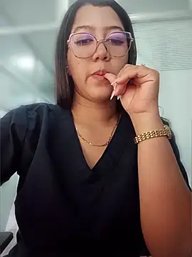 Chloe_Thomsoon_ webcam