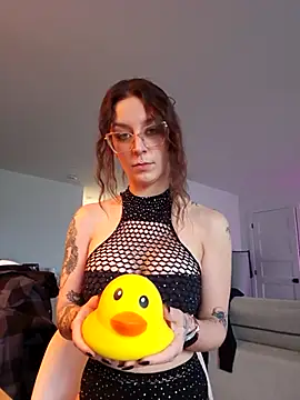 LilyOrion webcam