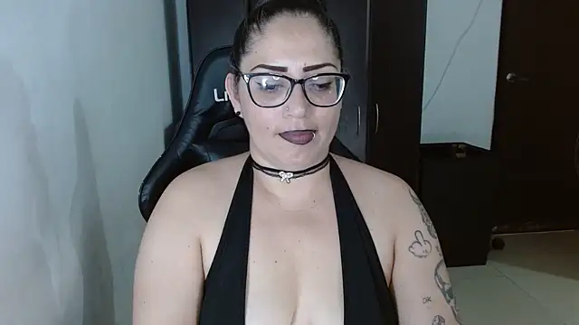 natashasmithe webcam