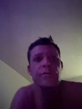 Preview of sexyassposingguy